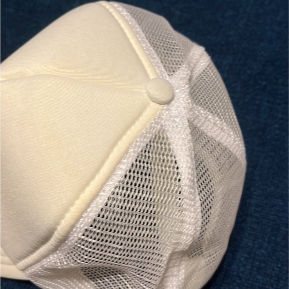 SOLD - NWOT NISSIN Emoji Snapback Cap - Picture 5 of 10